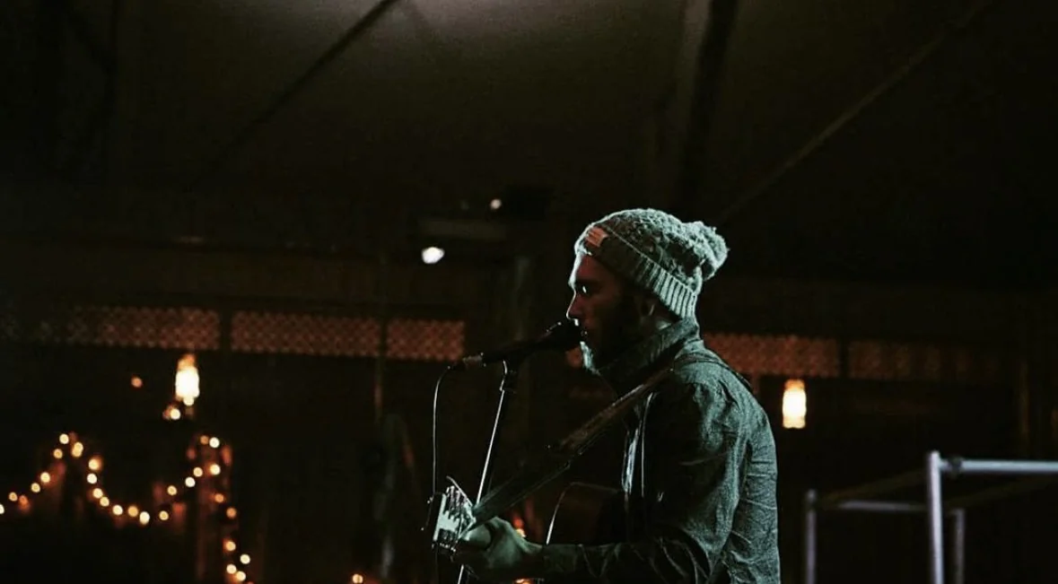Night performance silhouette